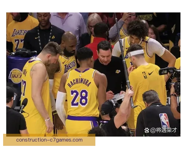 NBA焦点战爆冷收官巨星对决引爆全场热议东西部格局再生变数