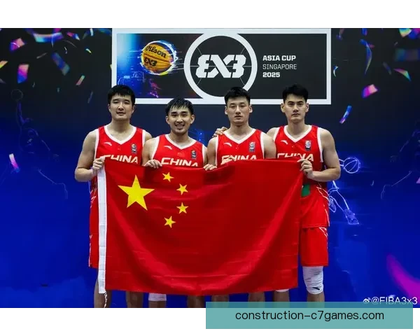 中国男篮力克强敌挺进亚洲杯四强展现团队拼搏精神赢得球迷热烈喝彩