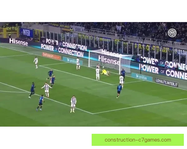 意甲联赛最新动态：尤文图斯迎战国际米兰，争夺欧洲赛场资格关键战役