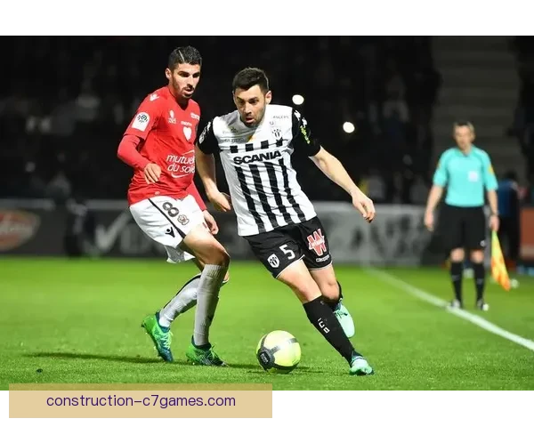 昂热俱乐部百年征程与法甲崛起传奇全景解析发展历程与未来展望