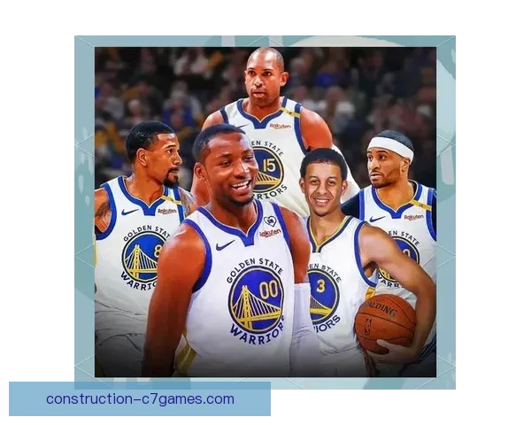 勇士队新赛季阵容曝光库里领导下的三巨头组合引关注 勇士队新赛季阵容曝光库里领导下的三巨头组合引关注