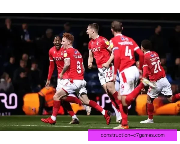 曼联新星闪耀欧冠赛场 引领球队迎来关键胜利