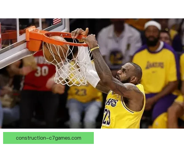 湖人迎来关键胜利 詹姆斯状态回暖助力季后赛冲刺