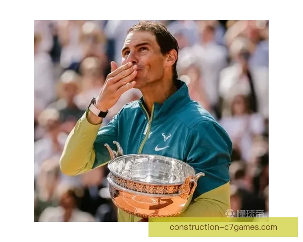 世界网球锦标赛落幕，纳达尔与小威廉姆斯荣膺最佳男、女运动员